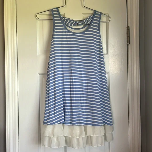 Beautees Blue and White Stripe Sleeveless Dress with Ruffle Hem Size 8 - Picture 4 of 8